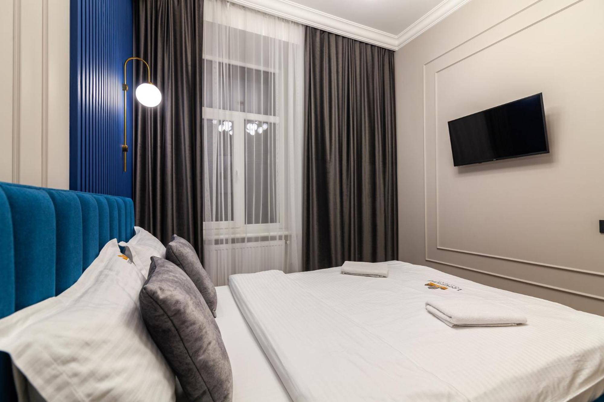 Ferienwohnung Leogrand Vip On Svobody Avenue 43 Lemberg Exterior foto
